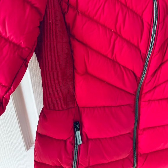 NEW Michael Kors Packable Down Fill Light Jacket in Pink Sz Small - Picture 5 of 7